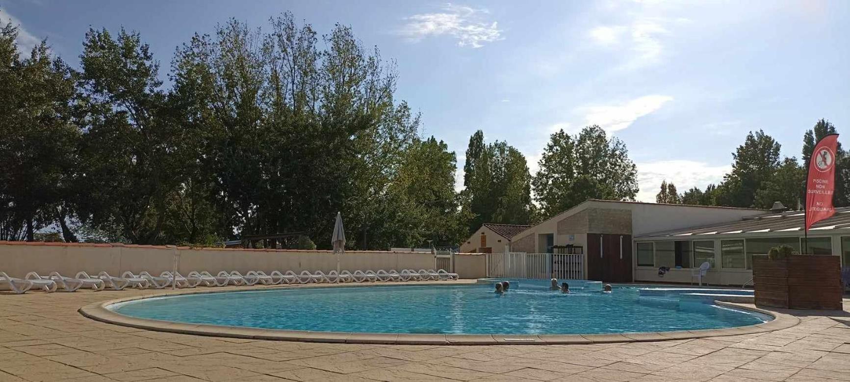 Mobilhome L'Oasis Camping Le Clos Cottet Angles  ภายนอก รูปภาพ
