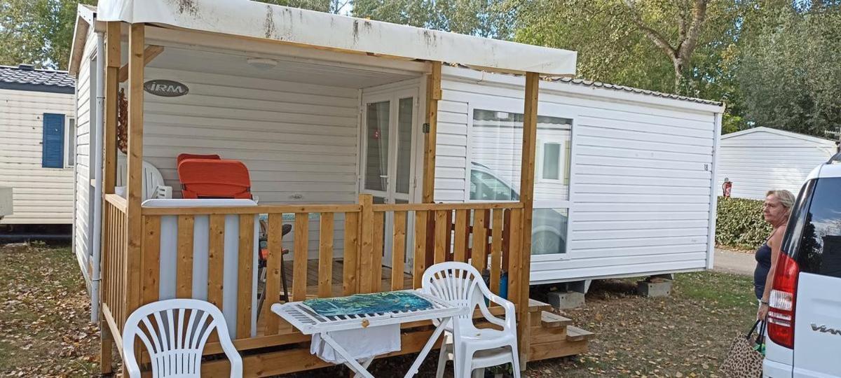 Mobilhome L'Oasis Camping Le Clos Cottet Angles  ภายนอก รูปภาพ